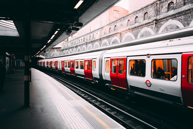 El tren es una buena opción para ir del Aeropuerto de Stansted a Londres centro.